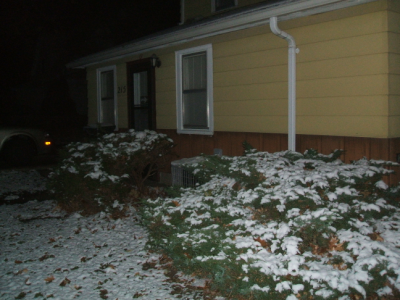 November 21, 2007: First Snowfall Of The Year.